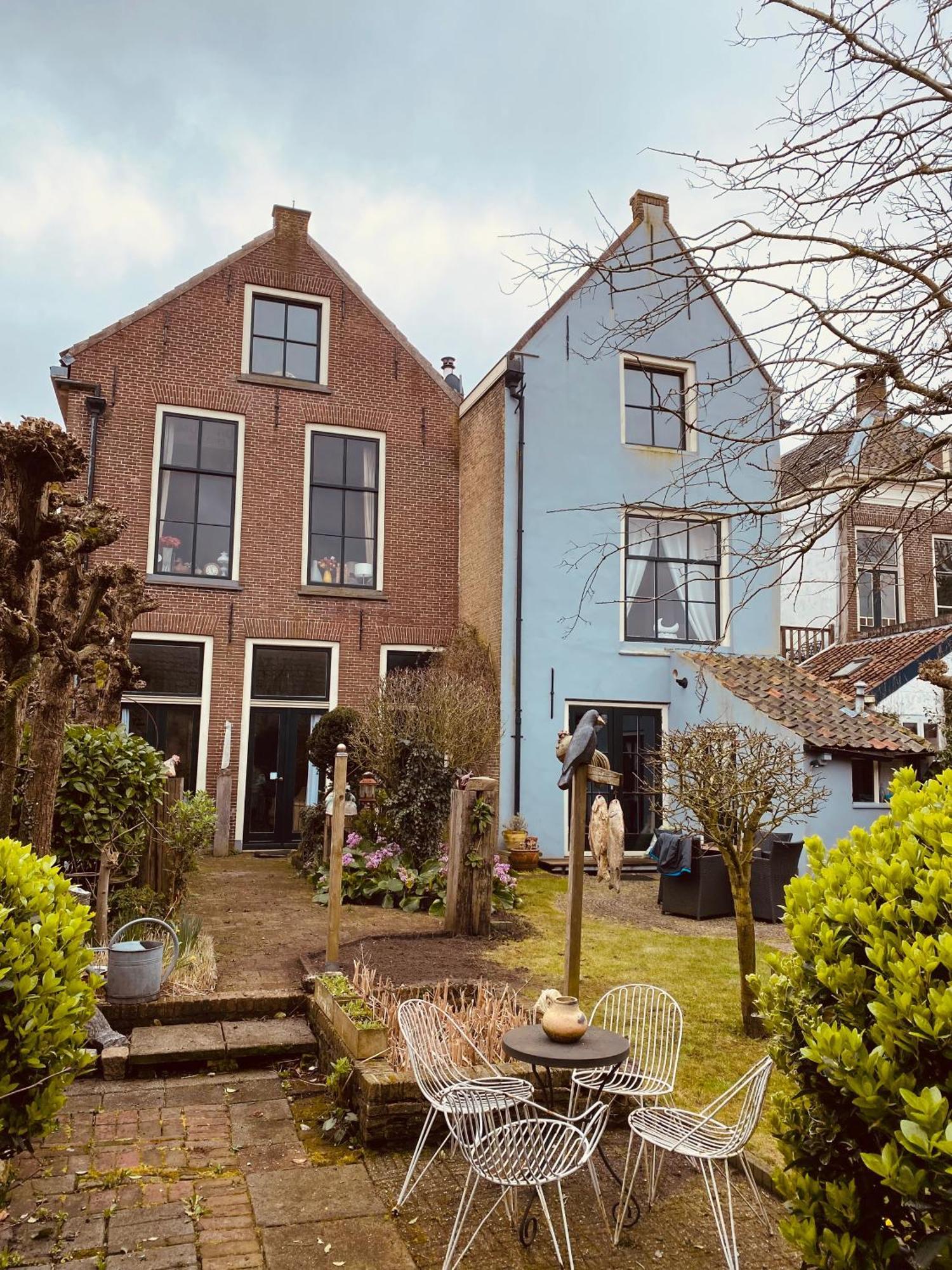 Caravan Stadstuin Goedereede Let Op De Badkamer Moet Met Andere Gasten Gedeeld Worden Luaran gambar